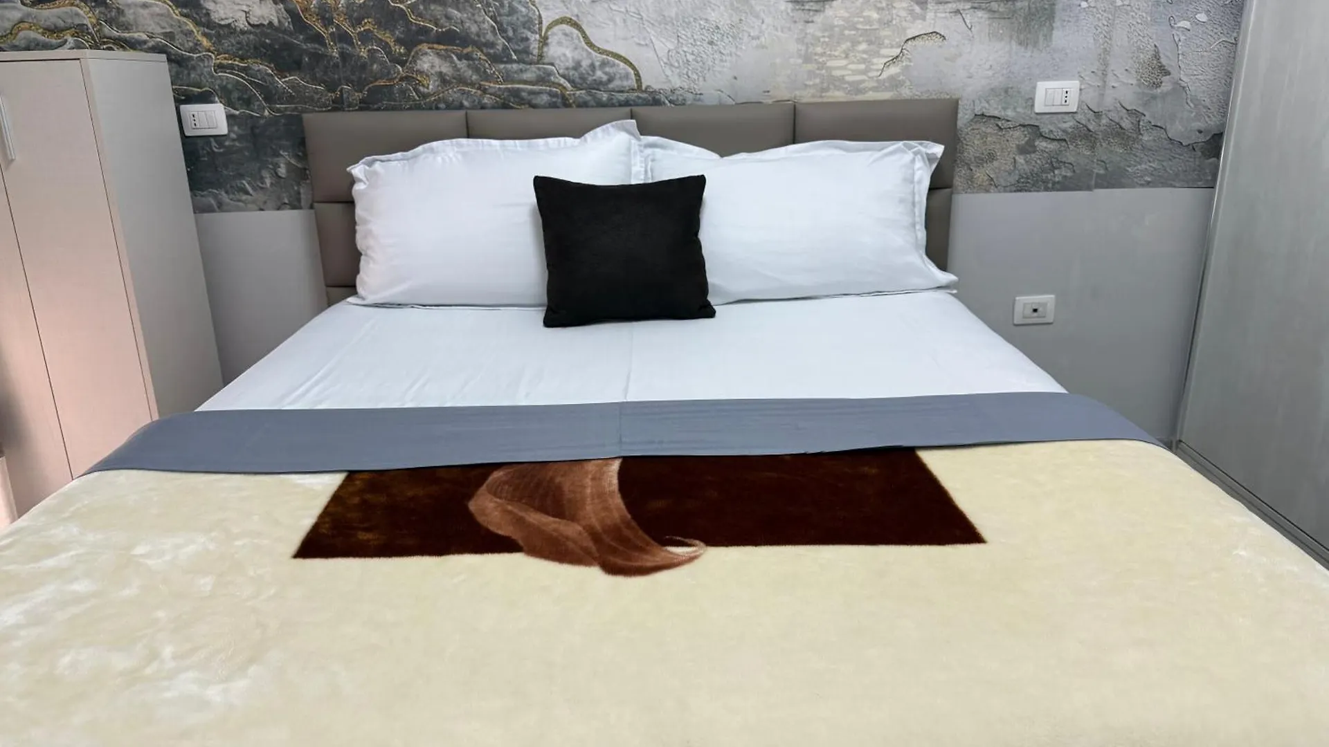 Dream Stay Apartment Durres Albania